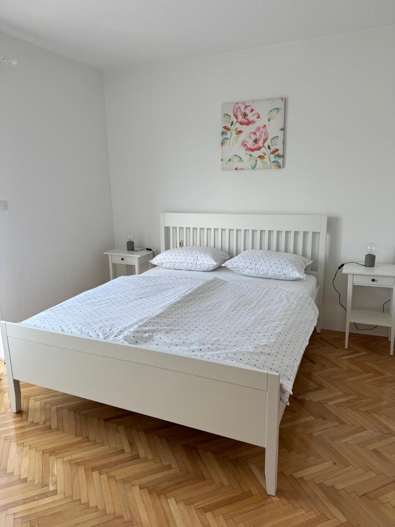 Apartments Dumicic Supetarska Draga Ngoại thất bức ảnh