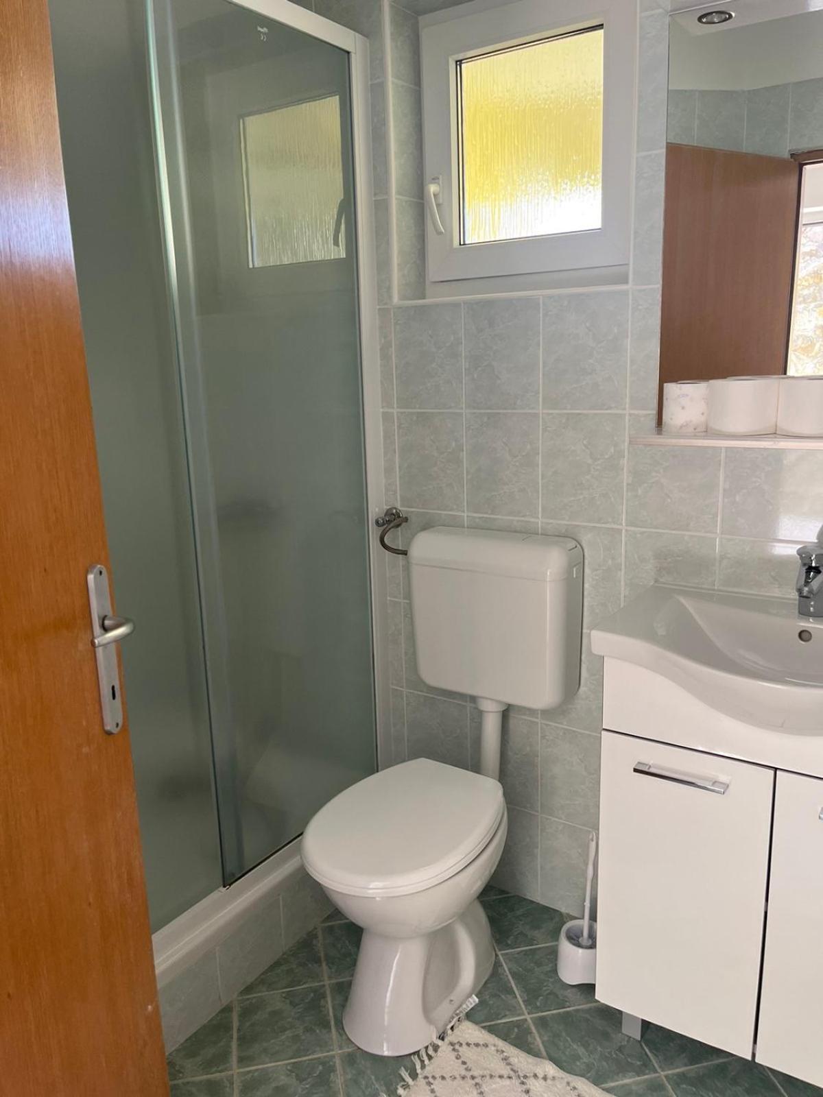 Apartments Dumicic Supetarska Draga Ngoại thất bức ảnh